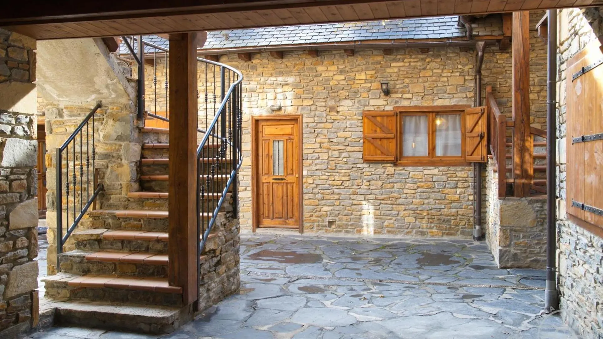 Holiday home Casa Torda En Salardu Villa